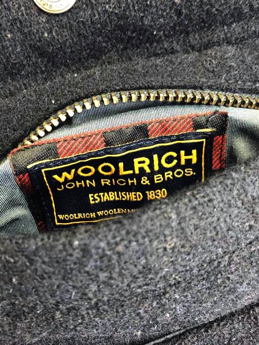 WOOLRICH(ウールリッチ)フーデッドリバーシブルジャケット