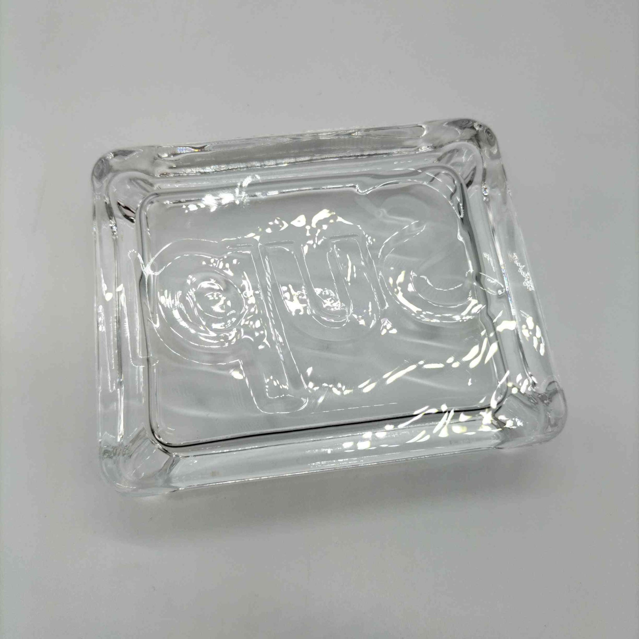 Supreme(シュプリーム)Debossed Glass Ashtray ガラス 灰皿