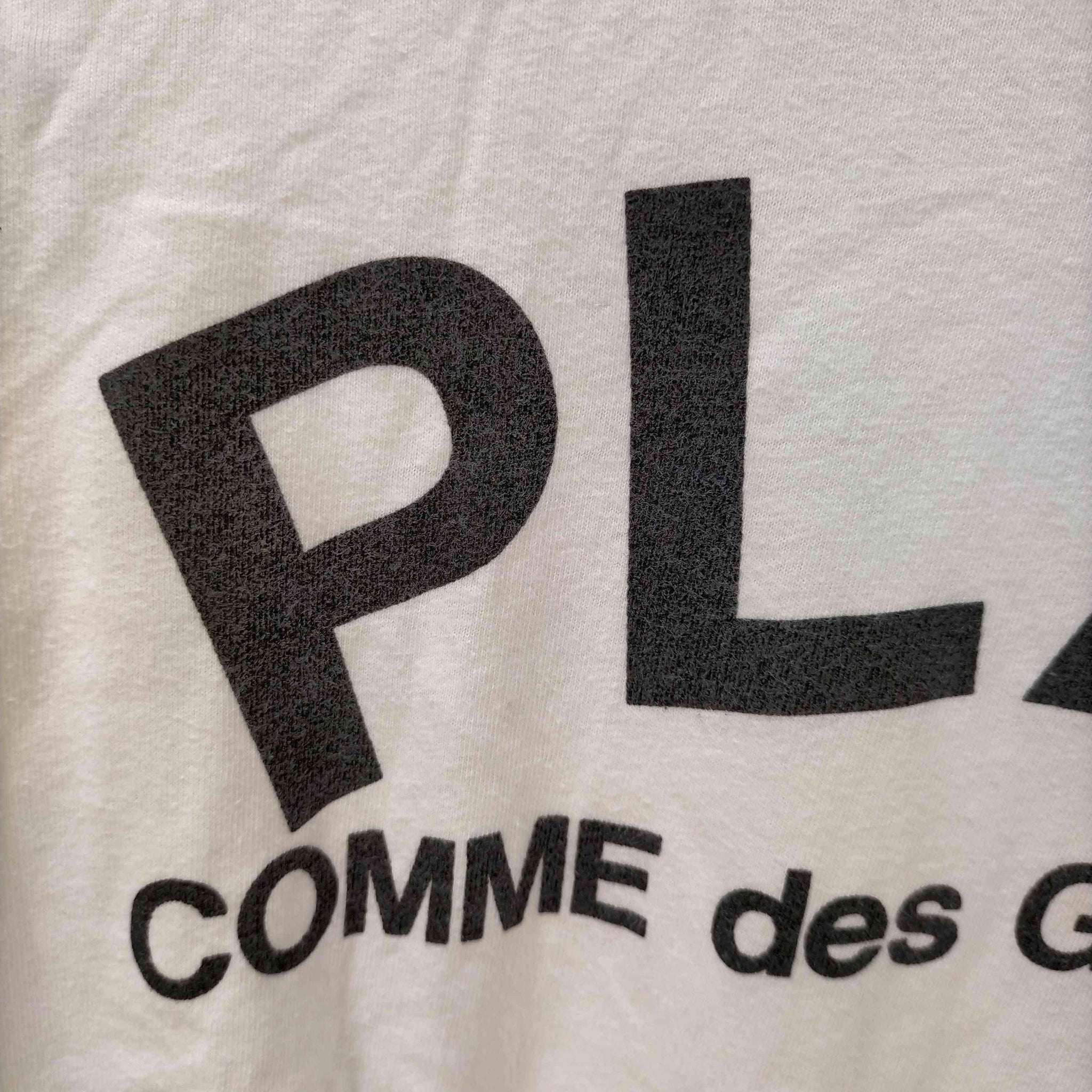 PLAY COMME des GARCONS(プレイコムデギャルソン)ロゴTシャツ