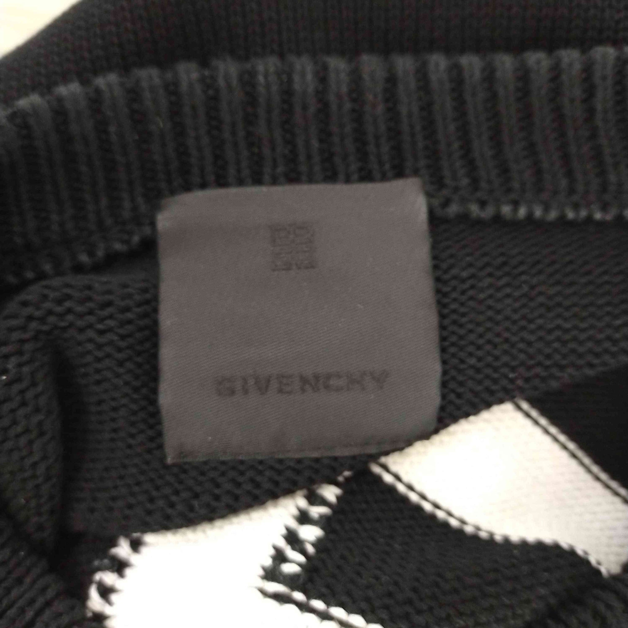 GIVENCHY(ジバンシィ)黒タグ 中国製 ロゴコットンハイゲージセーター 