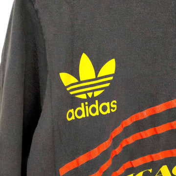 adidas(アディダス)ラスタカラーロゴプリントTシャツ