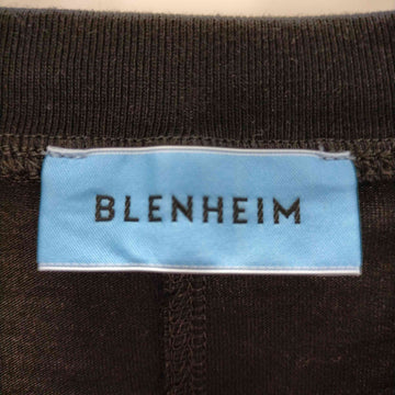BLENHEIM(ブレンハイム)オーバーサイズスリットTシャツ