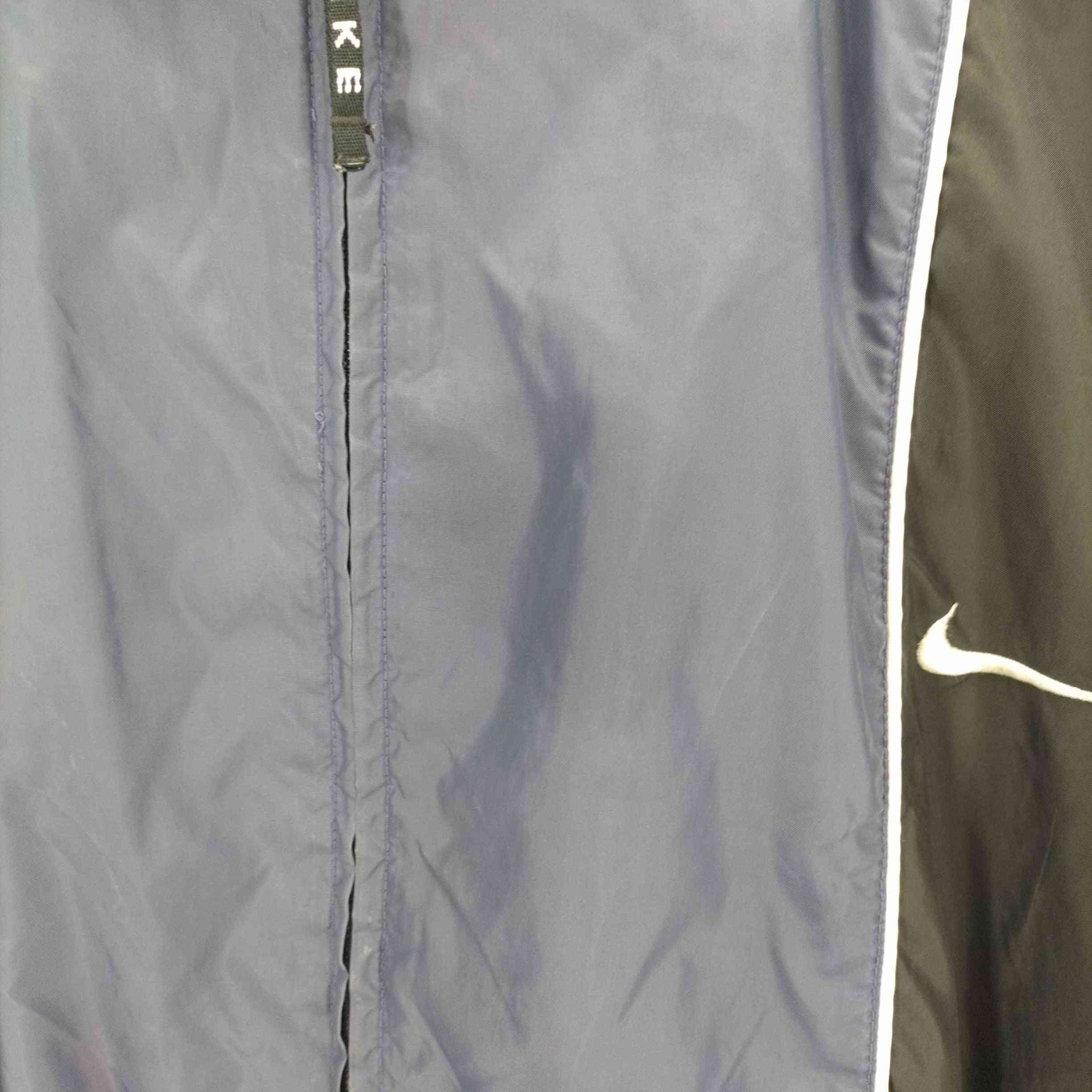NIKE(ナイキ)90-00S 黒タグ 切り替え ロゴ 刺繍 ナイロン ジップアップ ジャケット ビッグサイズ