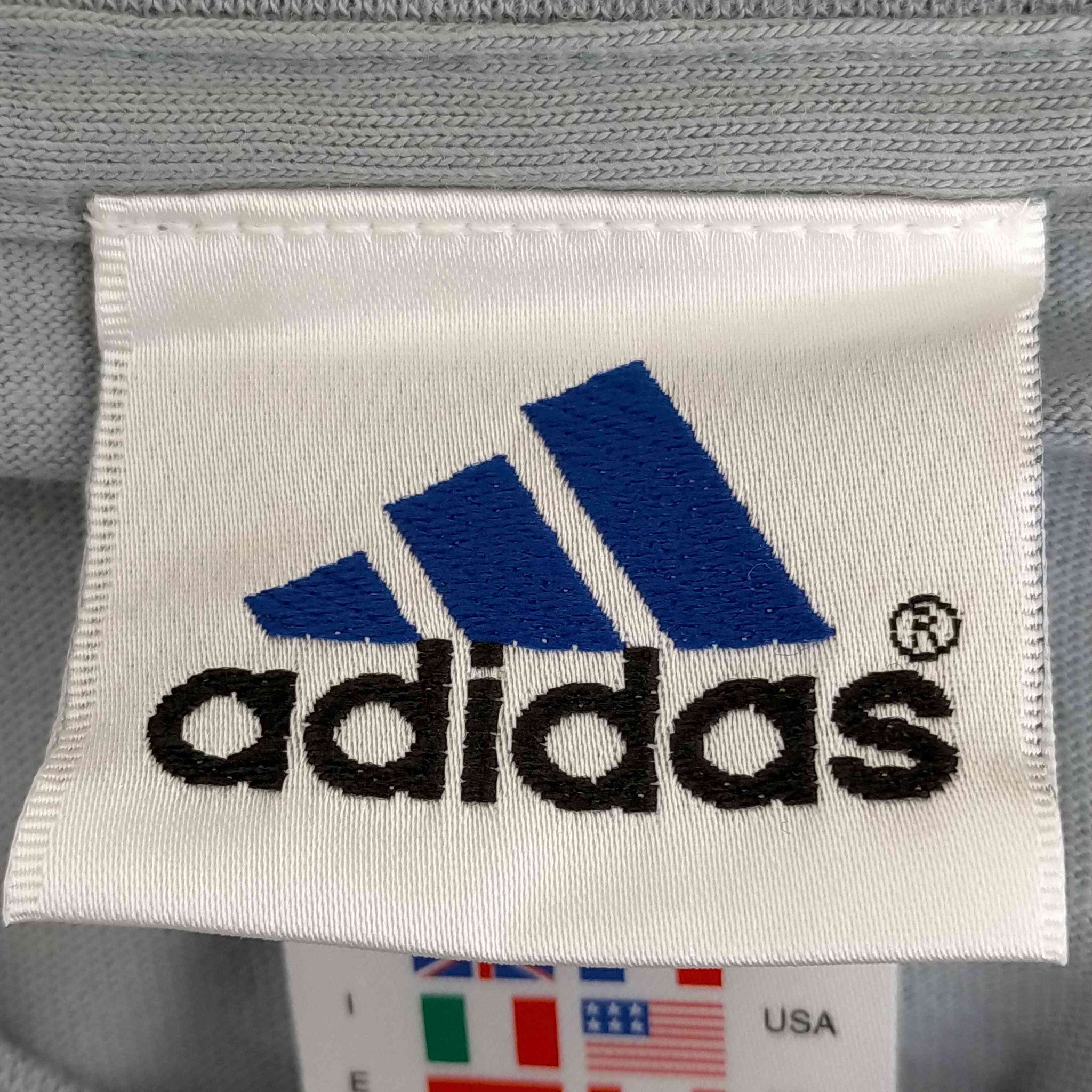 adidas(アディダス)90s パフォーマンスロゴ 前面プリントTシャツ