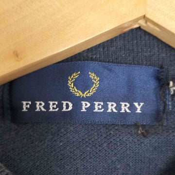 FRED PERRY(フレッドペリー)ロゴ刺繍 ヘムライン ポロシャツ