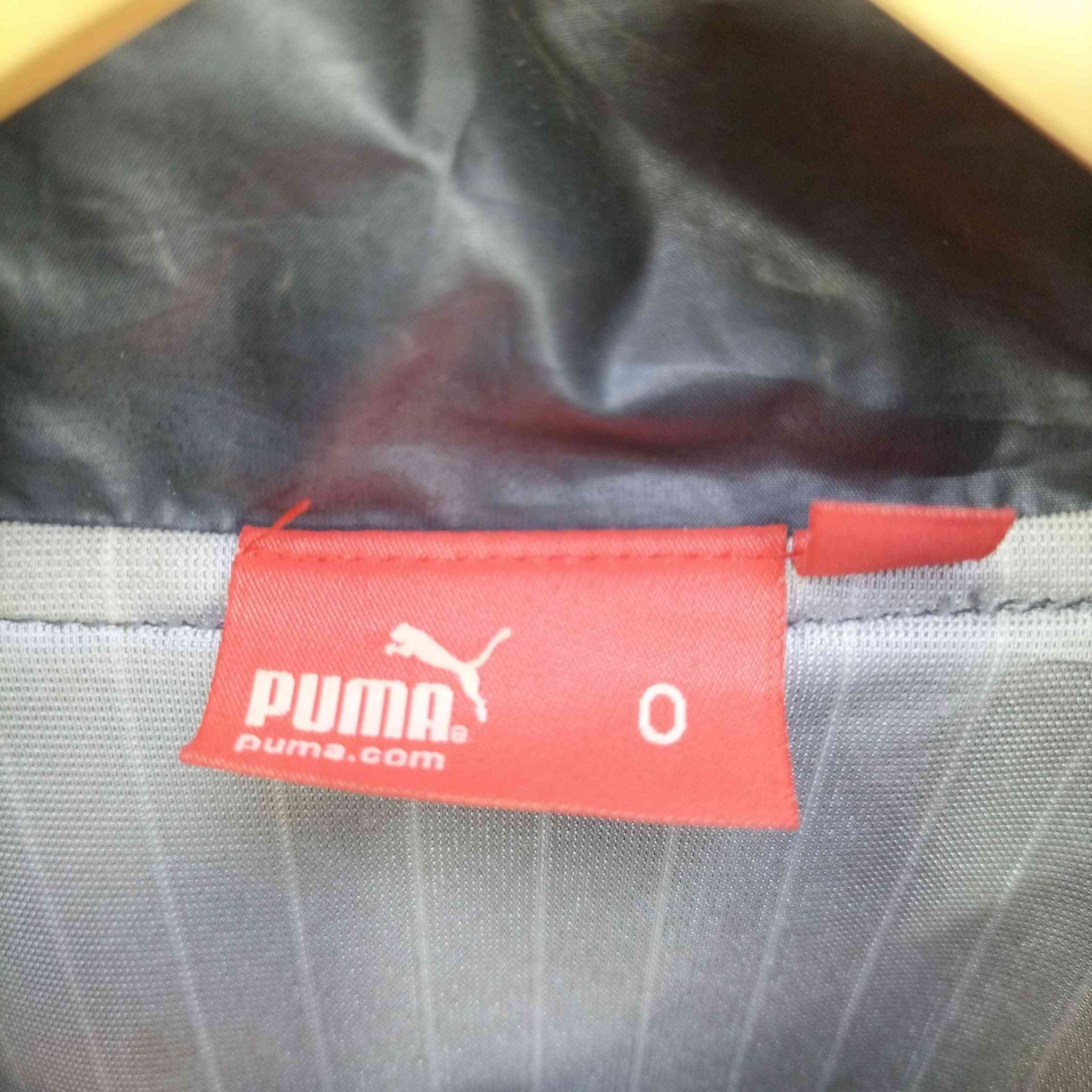 PUMA(プーマ)ロゴ刺繍 フリース切替ジャケット ウインドブレーカー