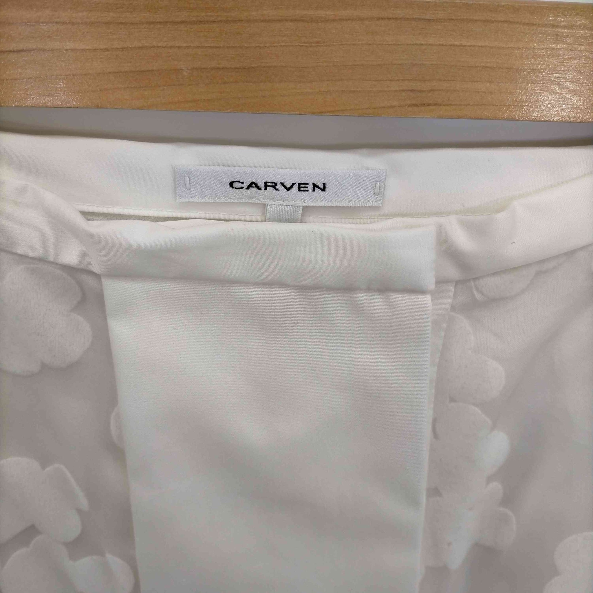 CARVEN(カルヴェン)シルク混 ナイロン フロッキー フラワーパターン スカート