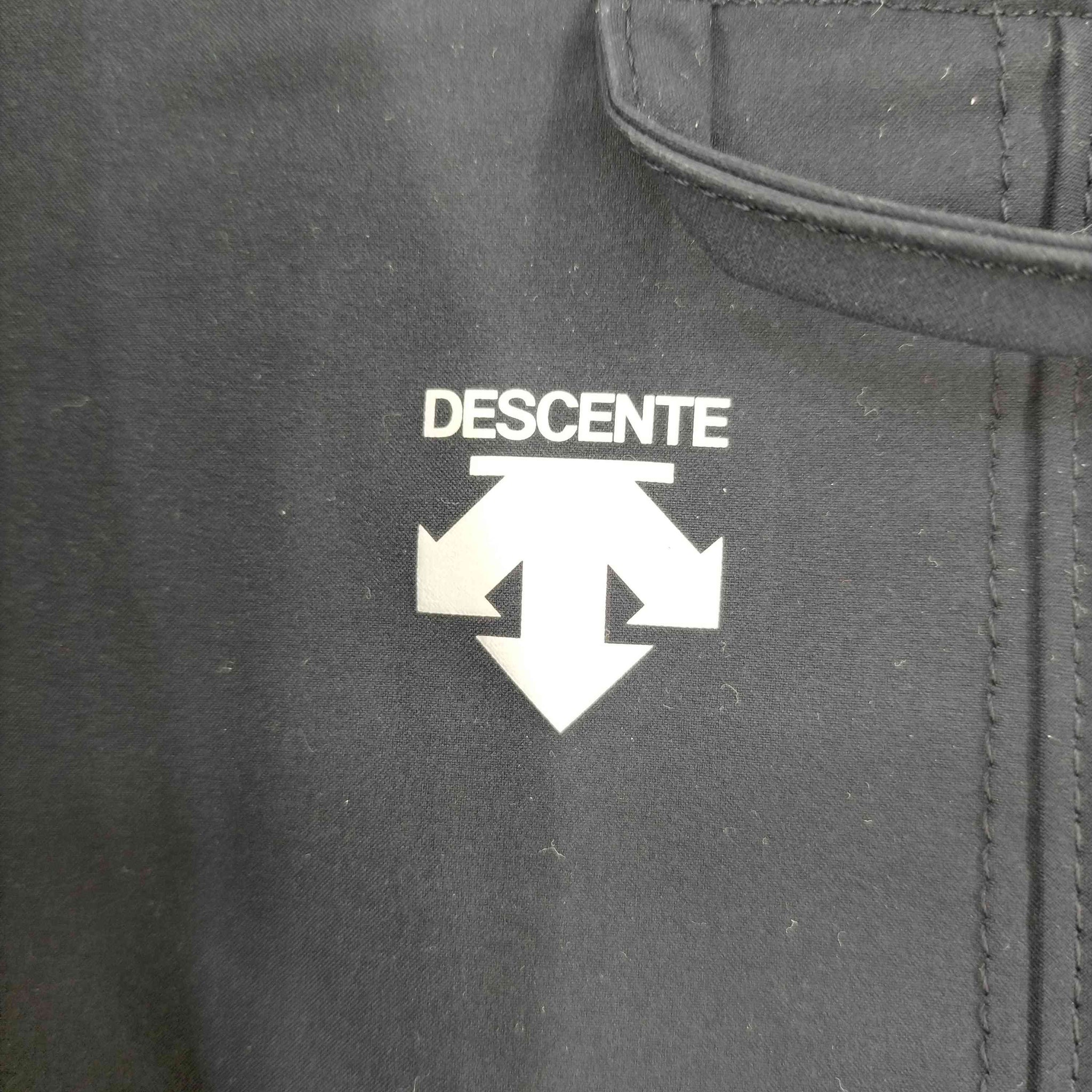 DESCENTE PAUSE(デサントポーズ)PACKABLE JACKET