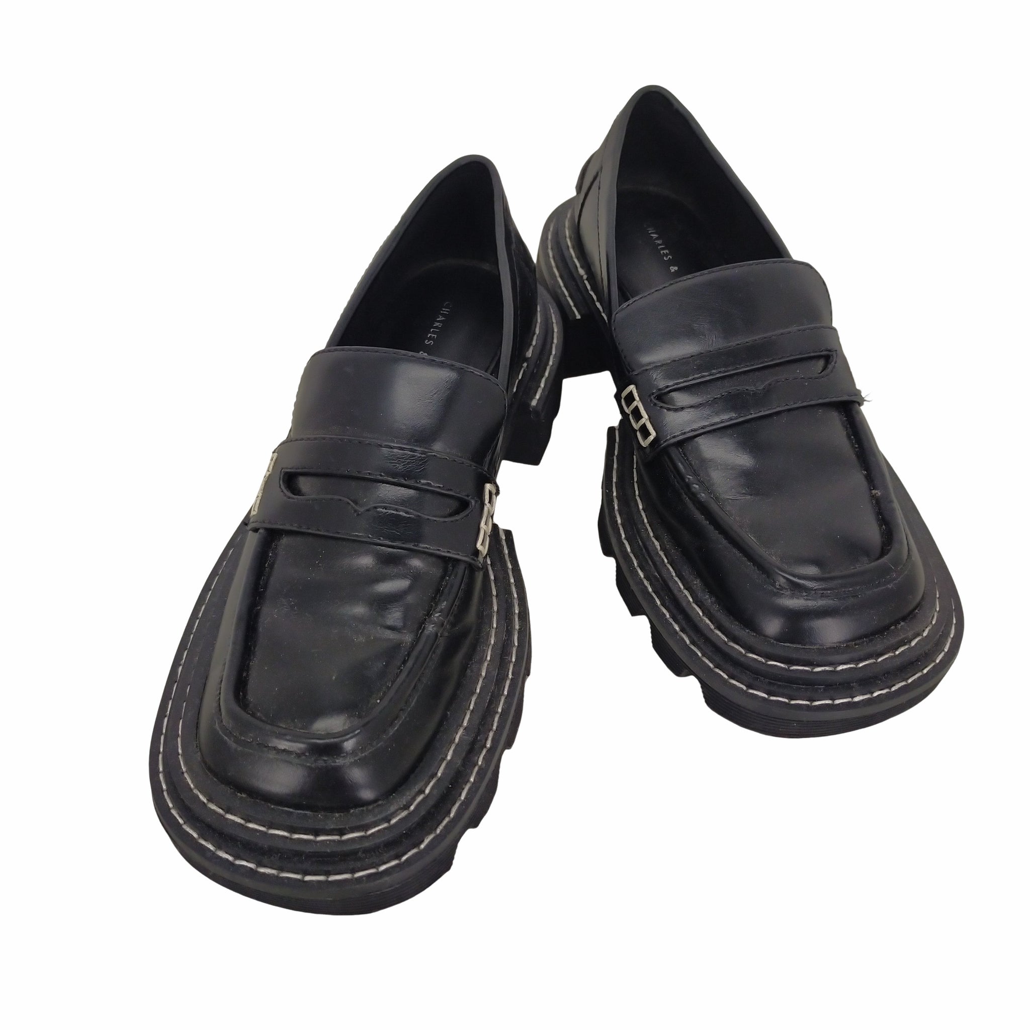 CHARLES & KEITH(チャールズキース)Black Perline Chunky Penny Loafers