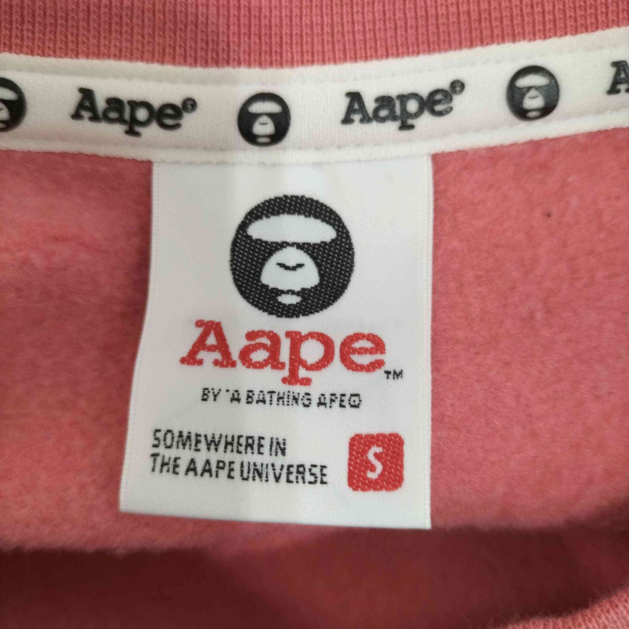 AAPE BY A BATHING APE(エーエイプバイアベイシングエイプ)Sweatshirt With Universe Back Print