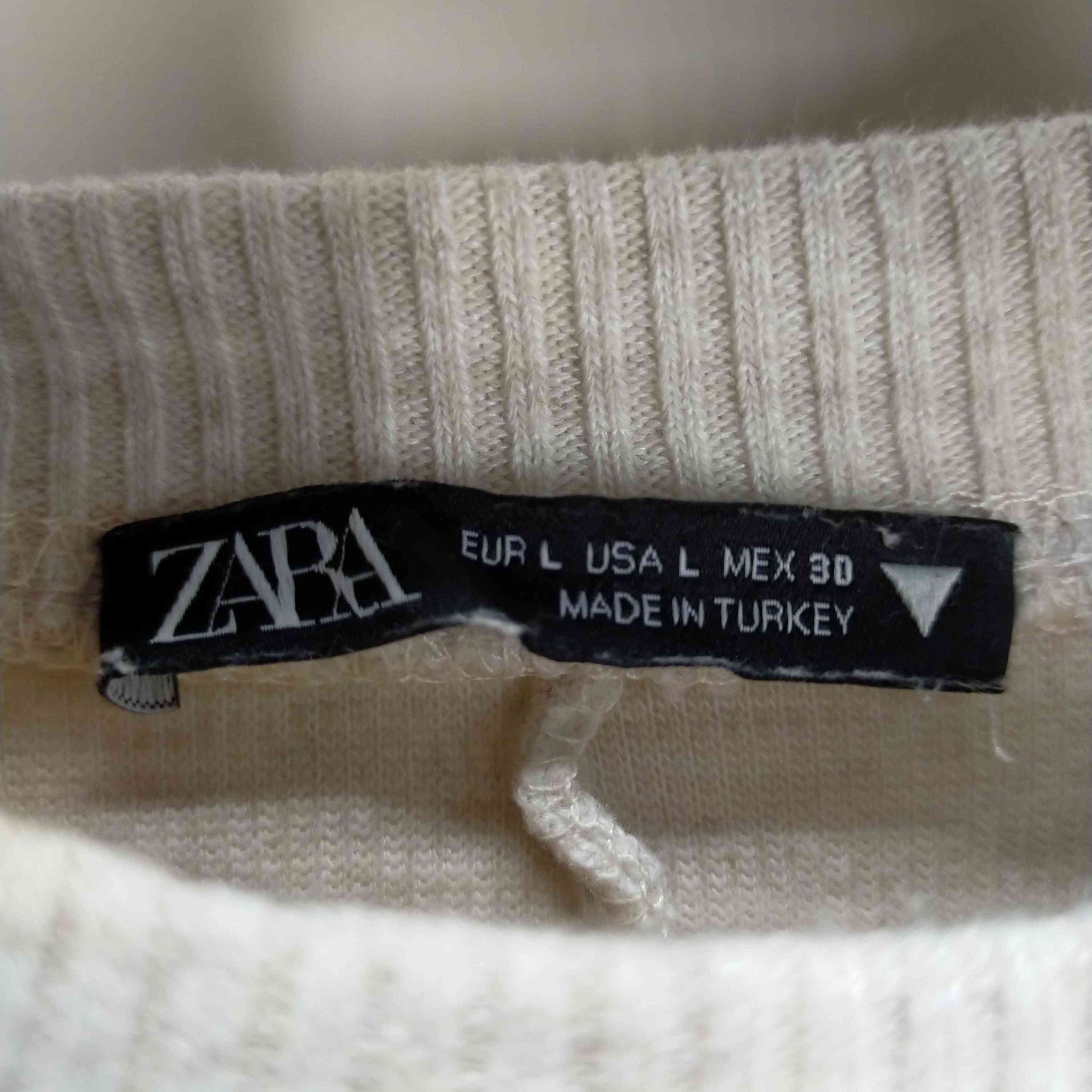 ZARA(ザラ)クロップドニットセーター